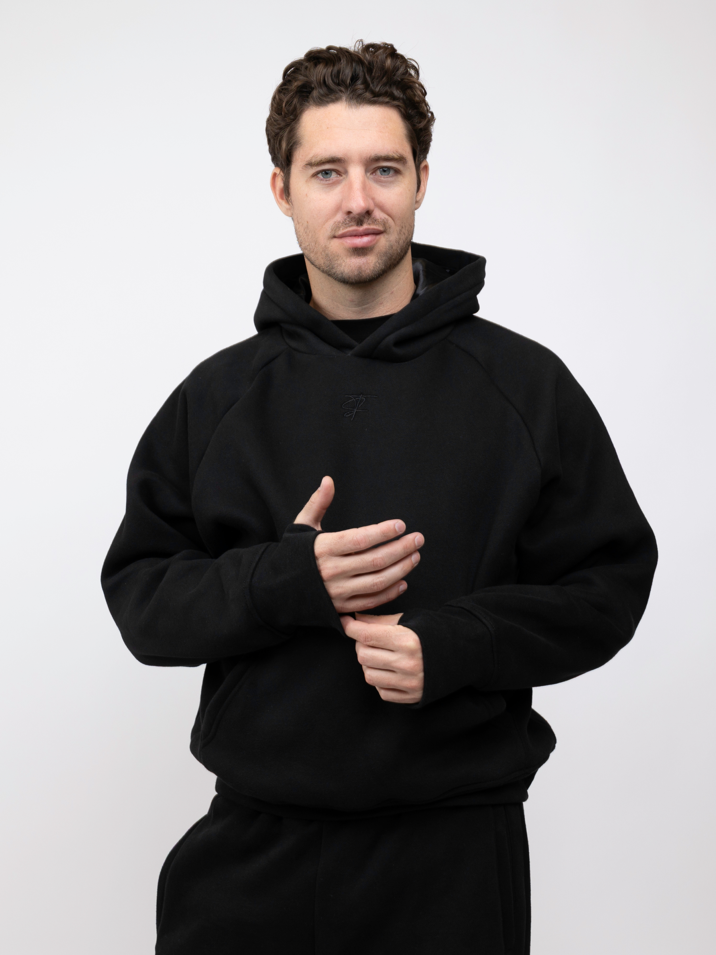 Obsidian Black,PULLOVER