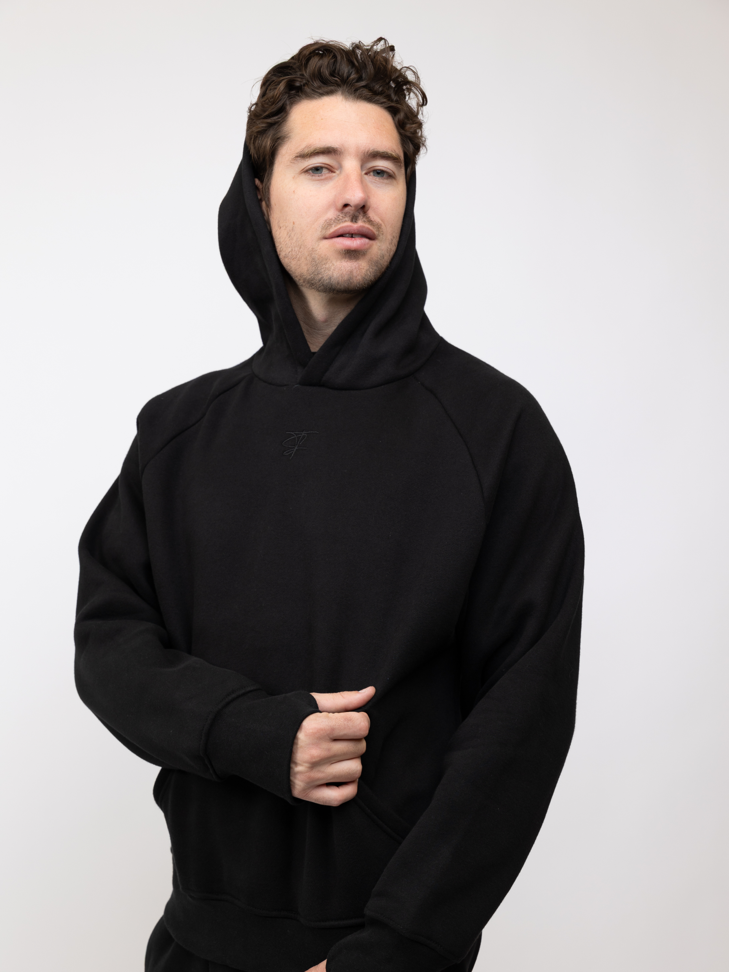 Obsidian Black,PULLOVER