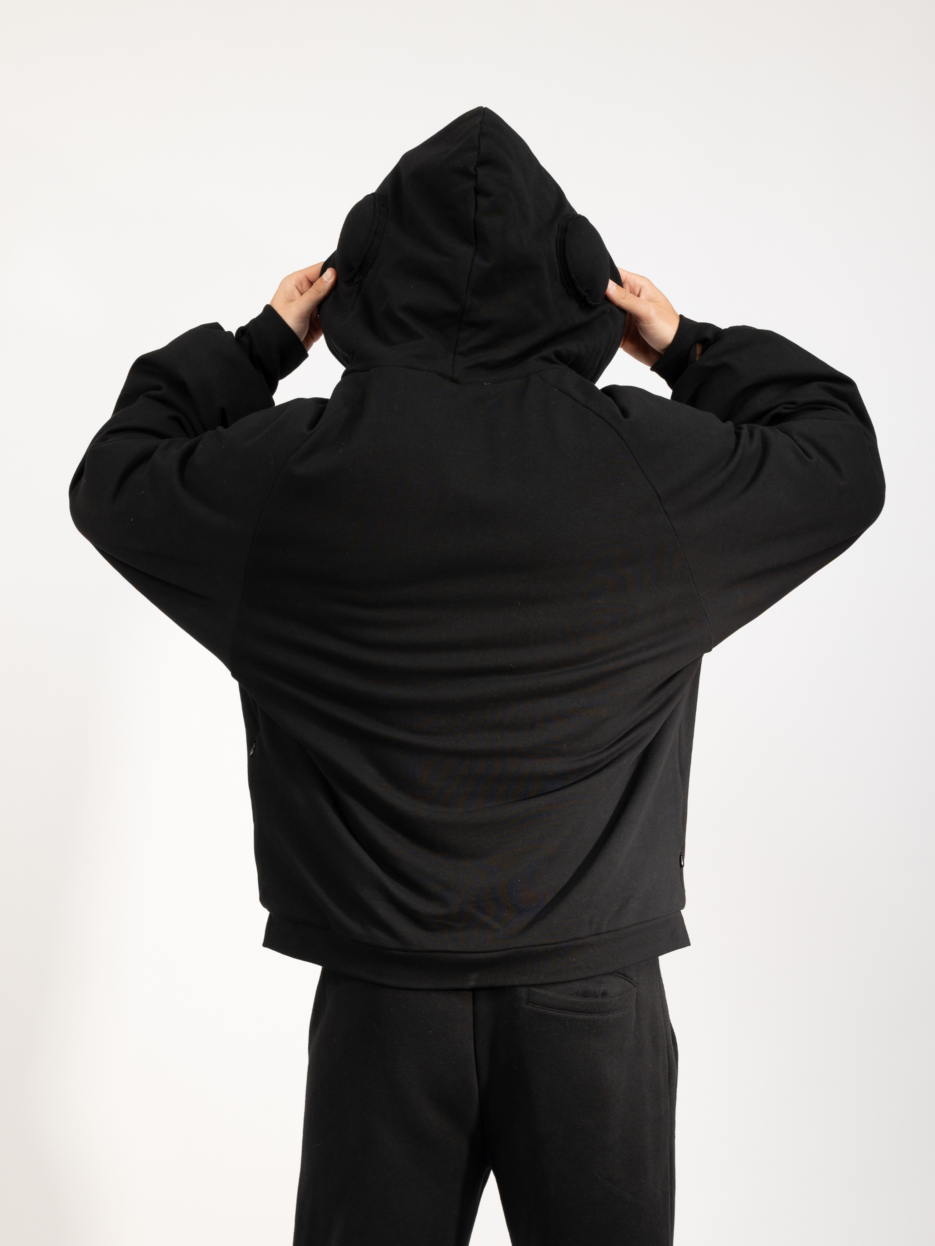 Obsidian Black, JACKET
